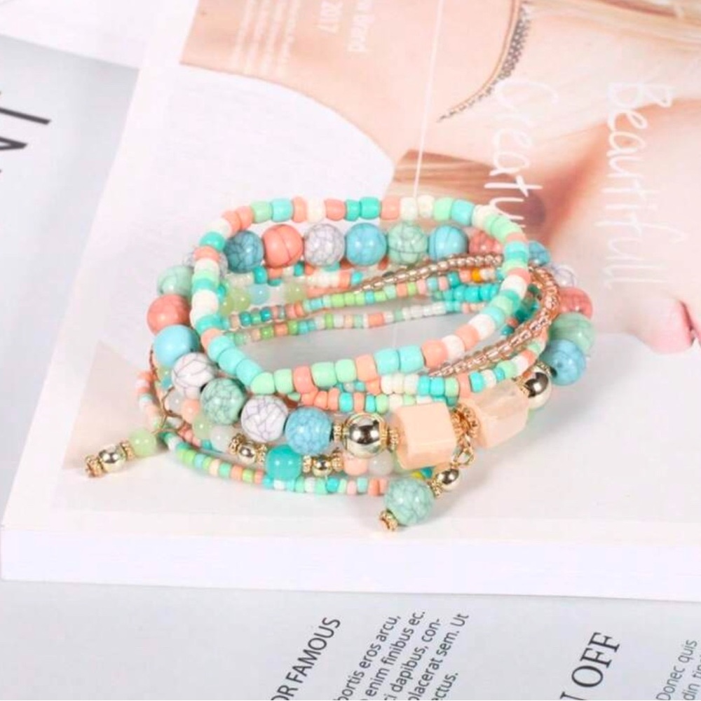 Multicolor Beaded Bracelet Set - Picture 2 of 4